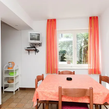 Nevenka Apartament *